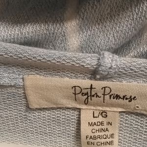 FINAL PRICE Peyton Primrose light blue/white striped l/hoodie Lg